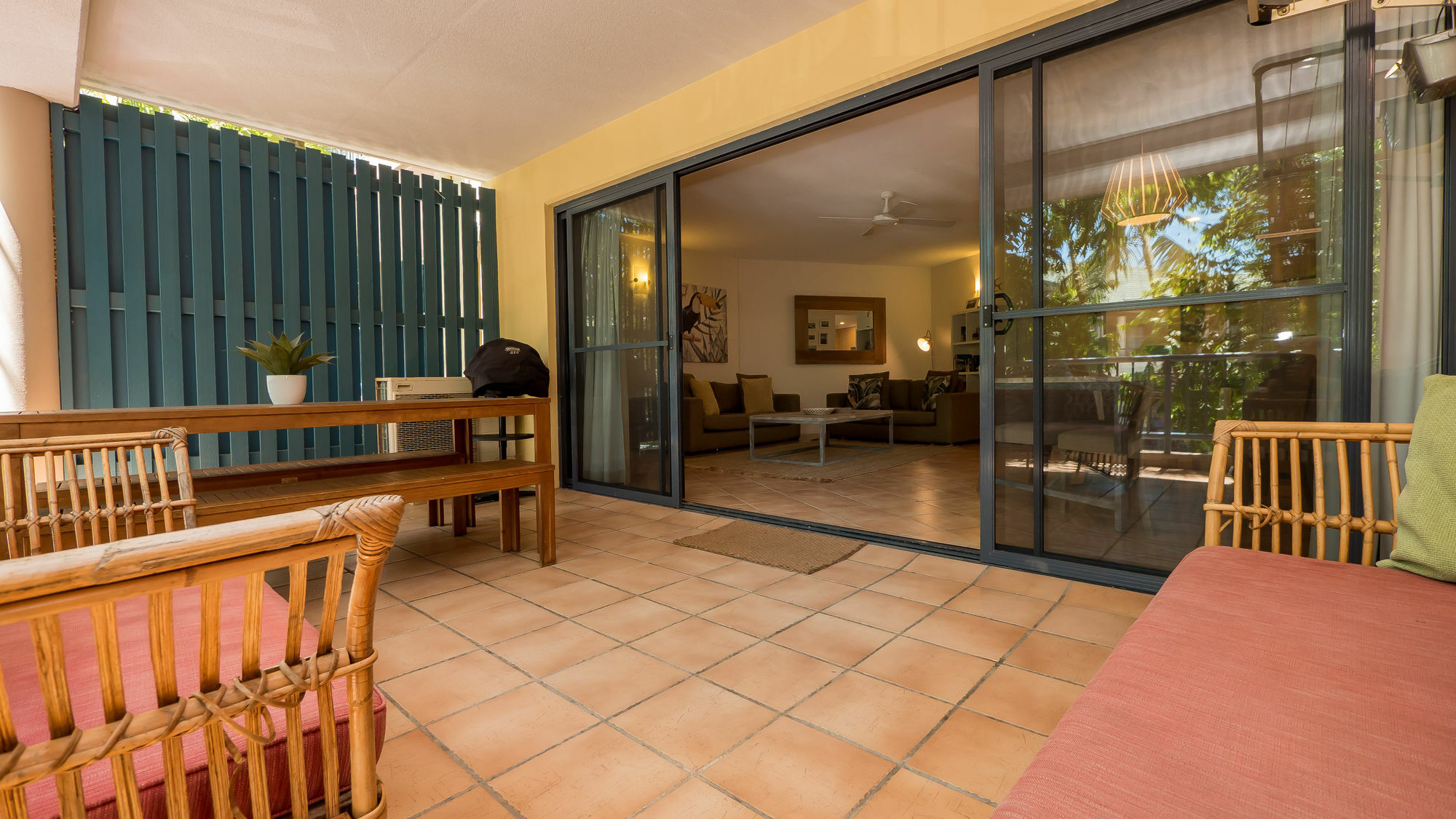 Byron Quarter Apartments Byron Bay Eksteriør bilde